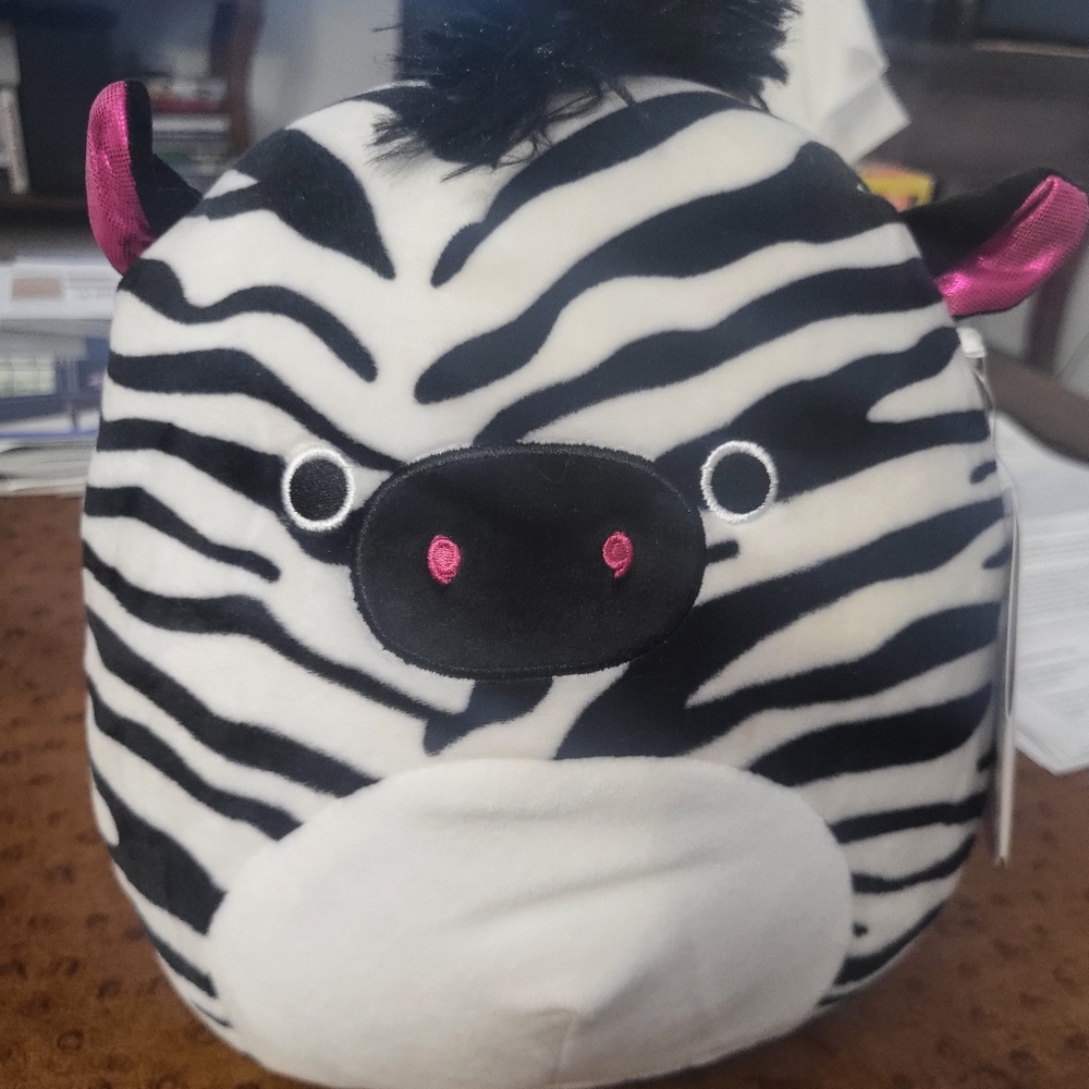 NWT Squishmallow Tracey